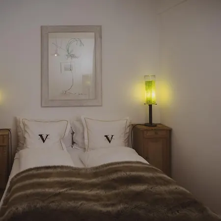 Hotell Backstage Serviced 4*
