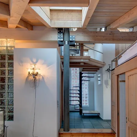 Hotel Backstage Serviced 4*