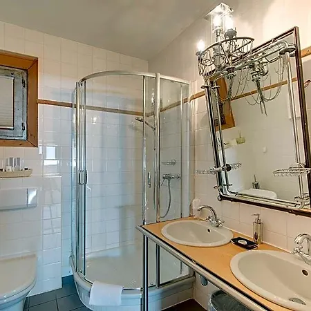 Backstage Serviced Hotel 4*
