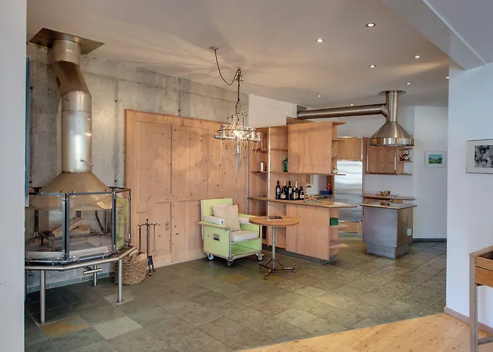 Backstage Serviced Hotel 4*